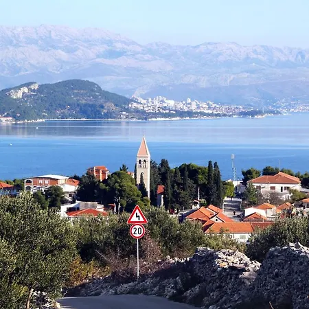 公寓 By The Sea Slatine, Ciovo - 4294 *