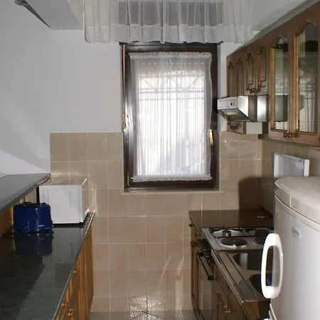 Apartman By The Sea Slatine, Ciovo - 4294 Slatine